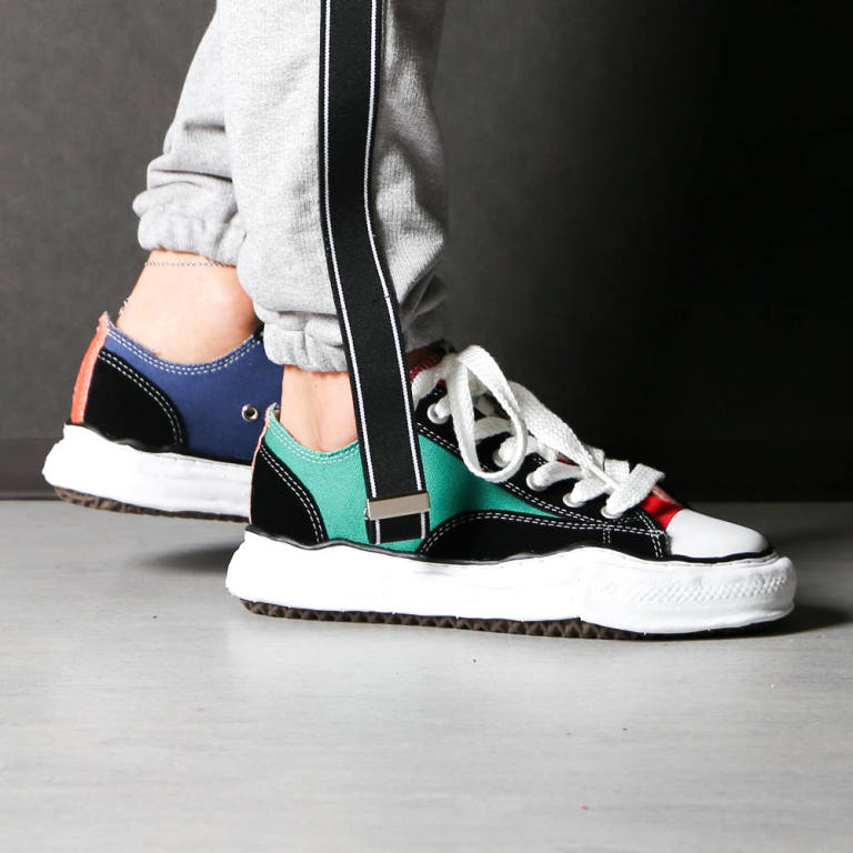 mihara yasuhiro canvas